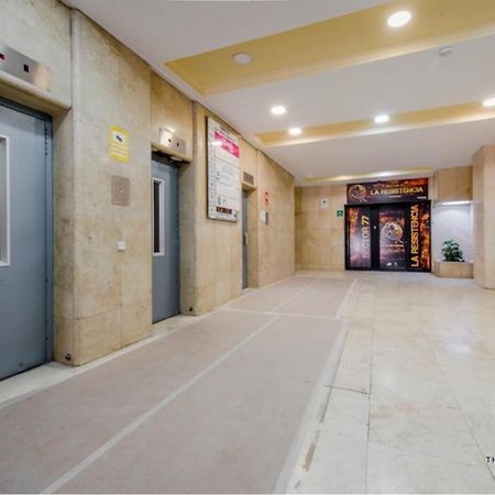 Malasana Unica Para 4, Ven A San Bernardo 20 E3 Мадрид Экстерьер фото